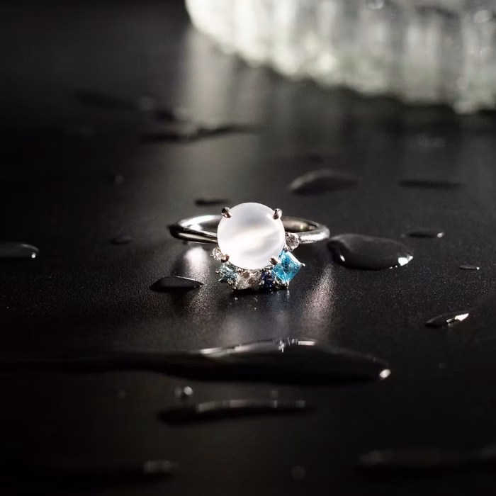 Kino Moonstone Ring
