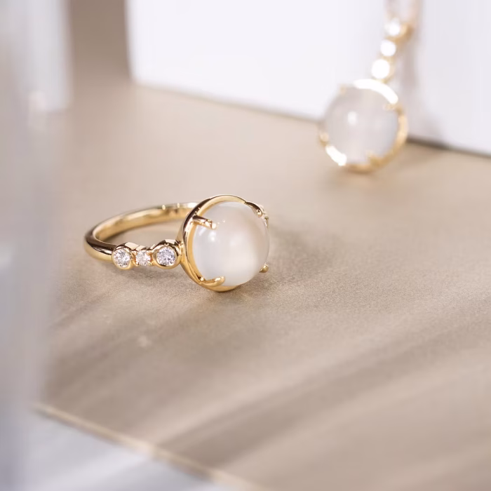 Lunaire Moonstone Ring