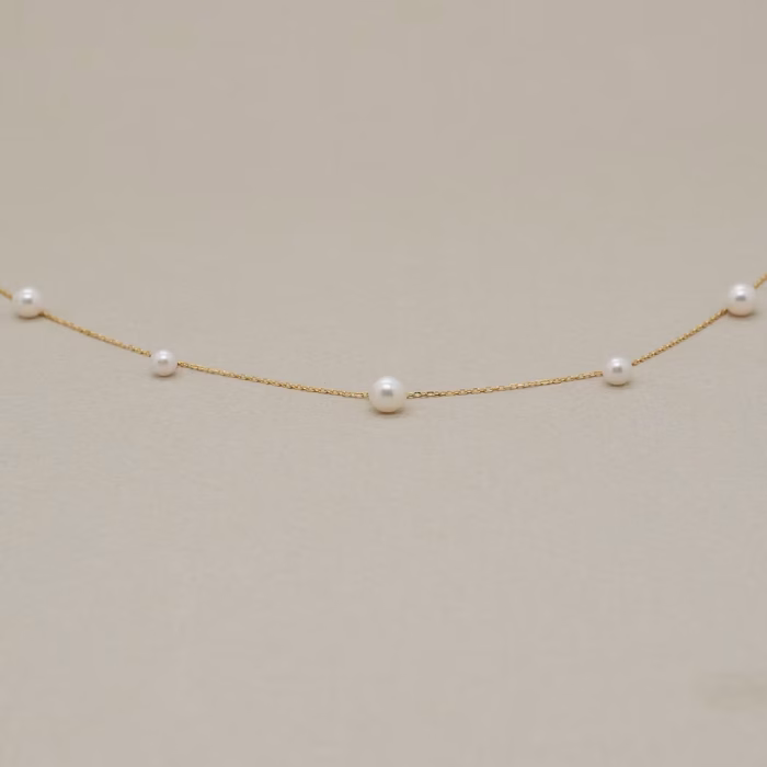 Poetic Pearl Station Necklace